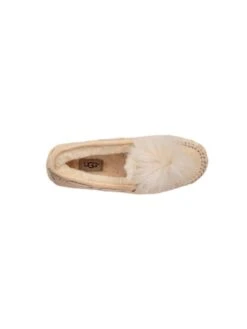 Ugg Women's Dakota Pom Pom -Standrews Links Officials Store 1019015 creamalt2