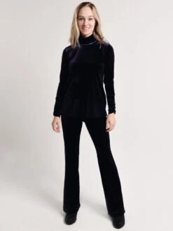 Sno Skins Plushtech Velvet Flared Leg Pant -Standrews Links Officials Store 11288 18 violetalt3