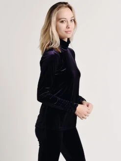 Sno Skins Plushtech Velvet Turtleneck 9 Sno Skins Plushtech Velvet Turtleneck -Standrews Links Officials Store 11450 18 violetalt1