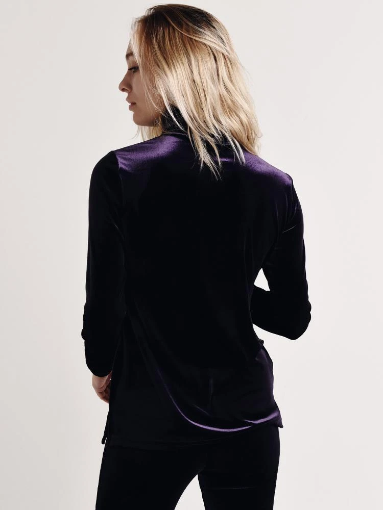 Sno Skins Plushtech Velvet Turtleneck 6 Sno Skins Plushtech Velvet Turtleneck - Image 6