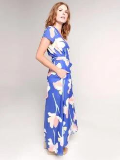 Crosby Fiore Dress -Standrews Links Officials Store 13029 summerbloomsalt1