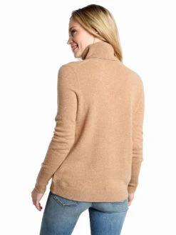 White + Warren Essential Cashmere Turtleneck -Standrews Links Officials Store 16649 camelheatheralt2