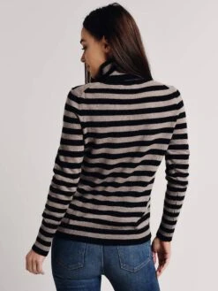 White + Warren Essential Stripe Turtleneck -Standrews Links Officials Store 16649c black minkalt3