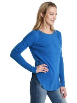 White + Warren Curved Rib Hem Crewneck -Standrews Links Officials Store 17200 azuremarlalt1