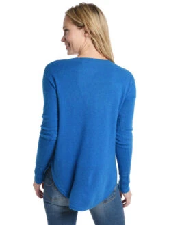 White + Warren Curved Rib Hem Crewneck -Standrews Links Officials Store 17200 azuremarlalt2