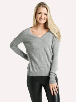 White+Warren Essential V Neck -Standrews Links Officials Store 17708 GREYHEATHER