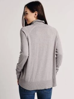 White+Warren Raglan Standneck Sweater 9 White+Warren Raglan Standneck Sweater -Standrews Links Officials Store 17879 stoneheatheralt3