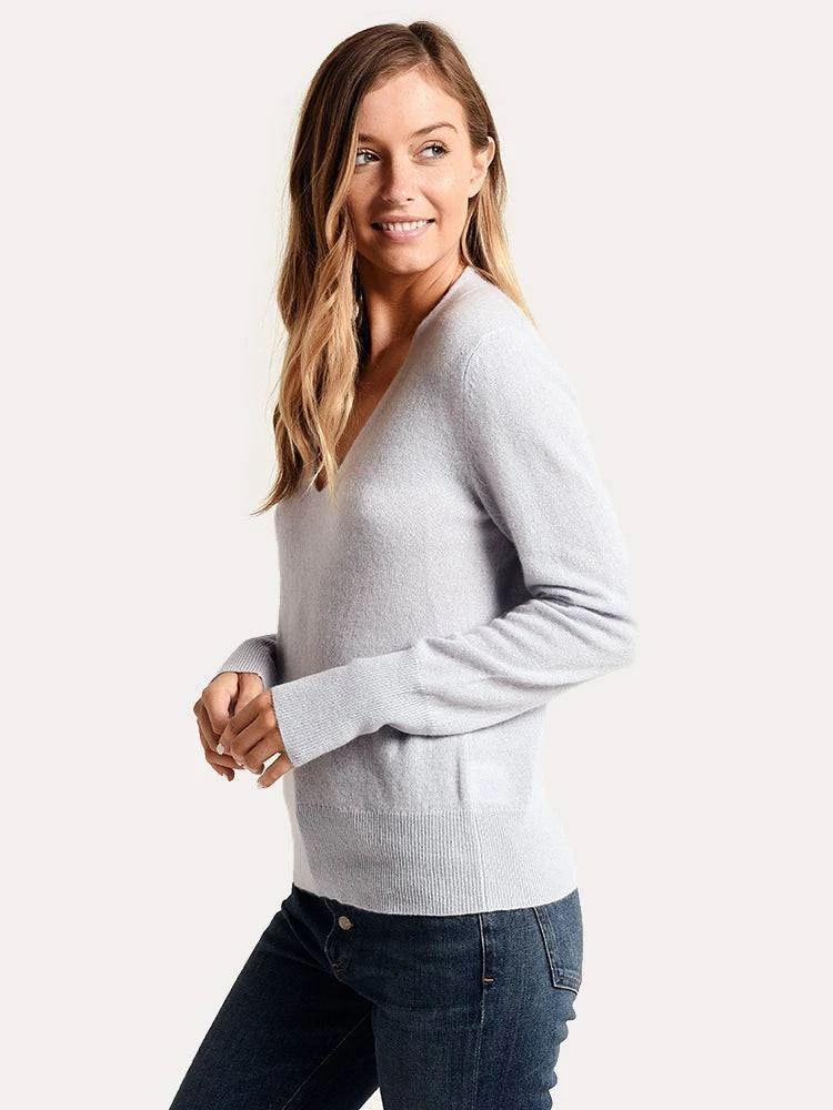 White + Warren Soft V Neck Sweater 4 White + Warren Soft V Neck Sweater - Image 4