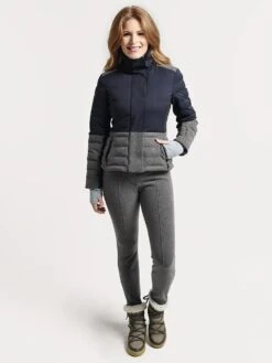 Erin Snow Sari Insulated Jacket In Merino -Standrews Links Officials Store 1810411 ink dovealt2