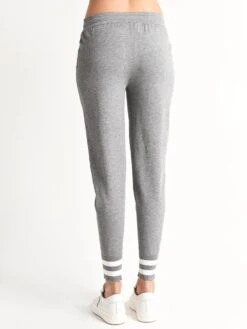 Project J Women's Stripe Jogger -Standrews Links Officials Store 18106 heatheralt3