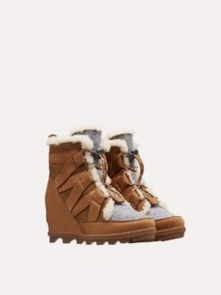 Sorel Women's Joan Of Arcric Wedge II Cozy -Standrews Links Officials Store 1870241 224CAMELBROWNalt3