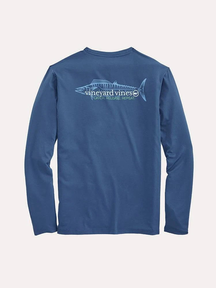 Vineyard Vines Men's Long-Sleeve Performance Catch Release Wahoo T-Shirt< 1 Vineyard Vines Men's Long-Sleeve Performance Catch Release Wahoo T-Shirt<
