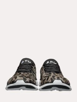 APL Women's Phantom Black Panther -Standrews Links Officials Store 2 2 008 418 001 blackpantheralt3