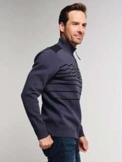 Obermeyer Men's Quarter-Zip Tera Sweater -Standrews Links Officials Store 26014 ebonyalt2