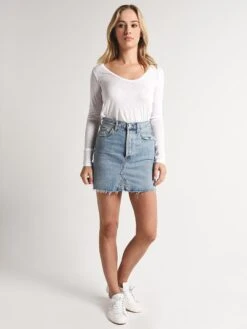 Citizens Of Humanity Women's Astrid Mini Skirt In Archive -Standrews Links Officials Store 3142 837 archive ltindigo alt3