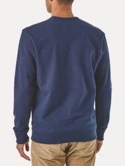 Patagonia Men's P-6 Label Uprisal Crew Sweatshirt -Standrews Links Officials Store 39543 classicnavyalt1