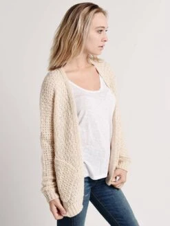 Hem & Thread Chunky Knit Cardigan -Standrews Links Officials Store 6189 creamalt1