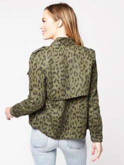 Rails Collins -Standrews Links Officials Store 706 408 1655 GREENLEOPARDalt2