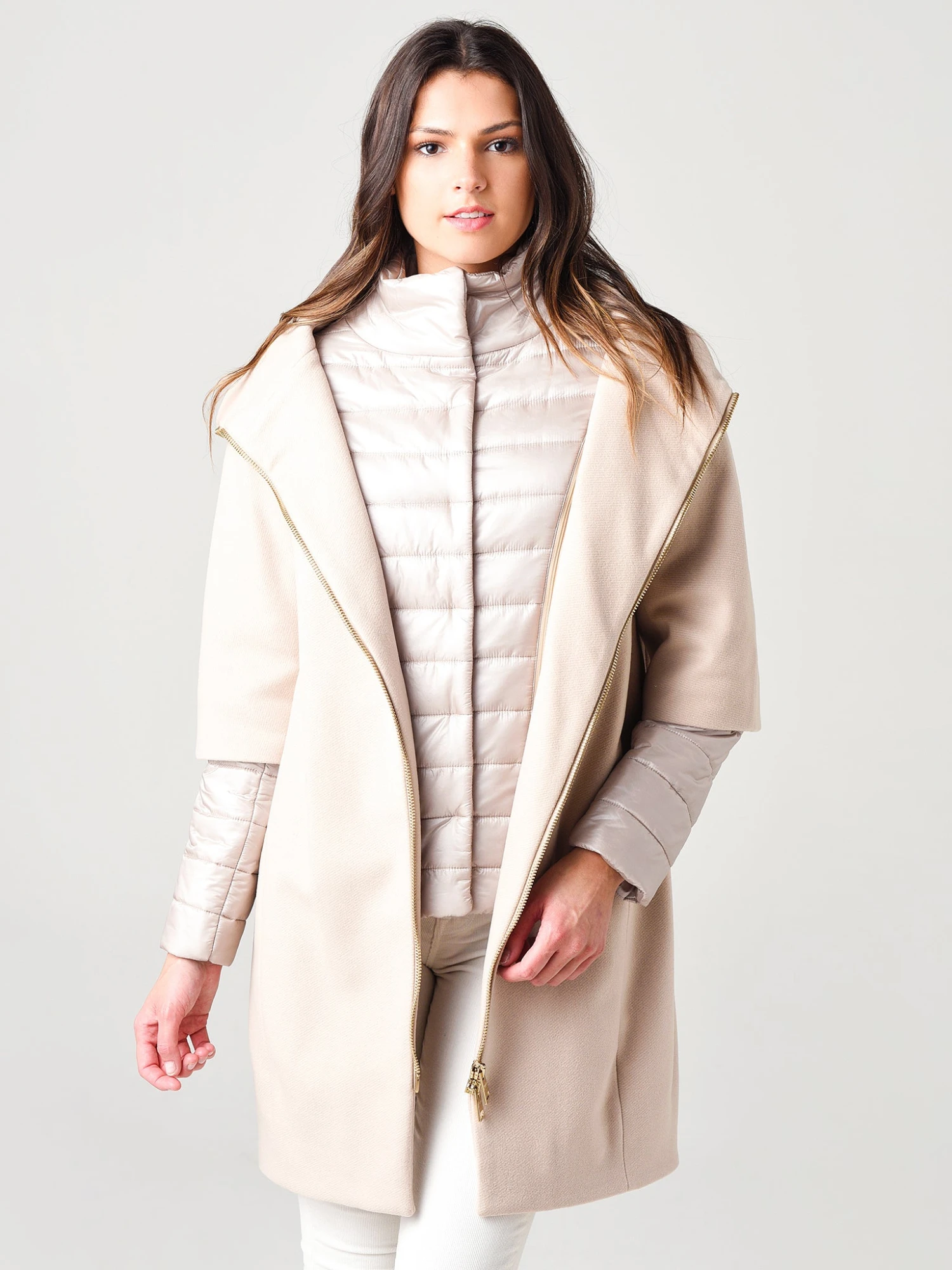 Herno Women's Diagonal Wool And Nylon Ultralight Coat With Removable Nylon Sleeve 4 Herno Women's Diagonal Wool And Nylon Ultralight Coat With Removable Nylon Sleeve - Image 4