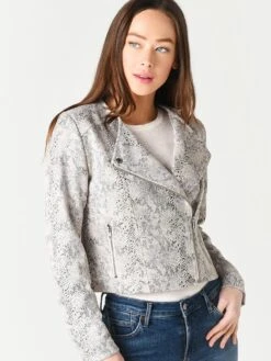 Cupcakes And Cashmere Isabell Faux-Suede Jacket -Standrews Links Officials Store CK102072 LATTEalt4