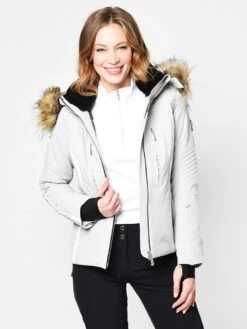 Descente Women`s Layla Faux Fur Jacket -Standrews Links Officials Store DWWOGK42M 97SLV SPWalt4