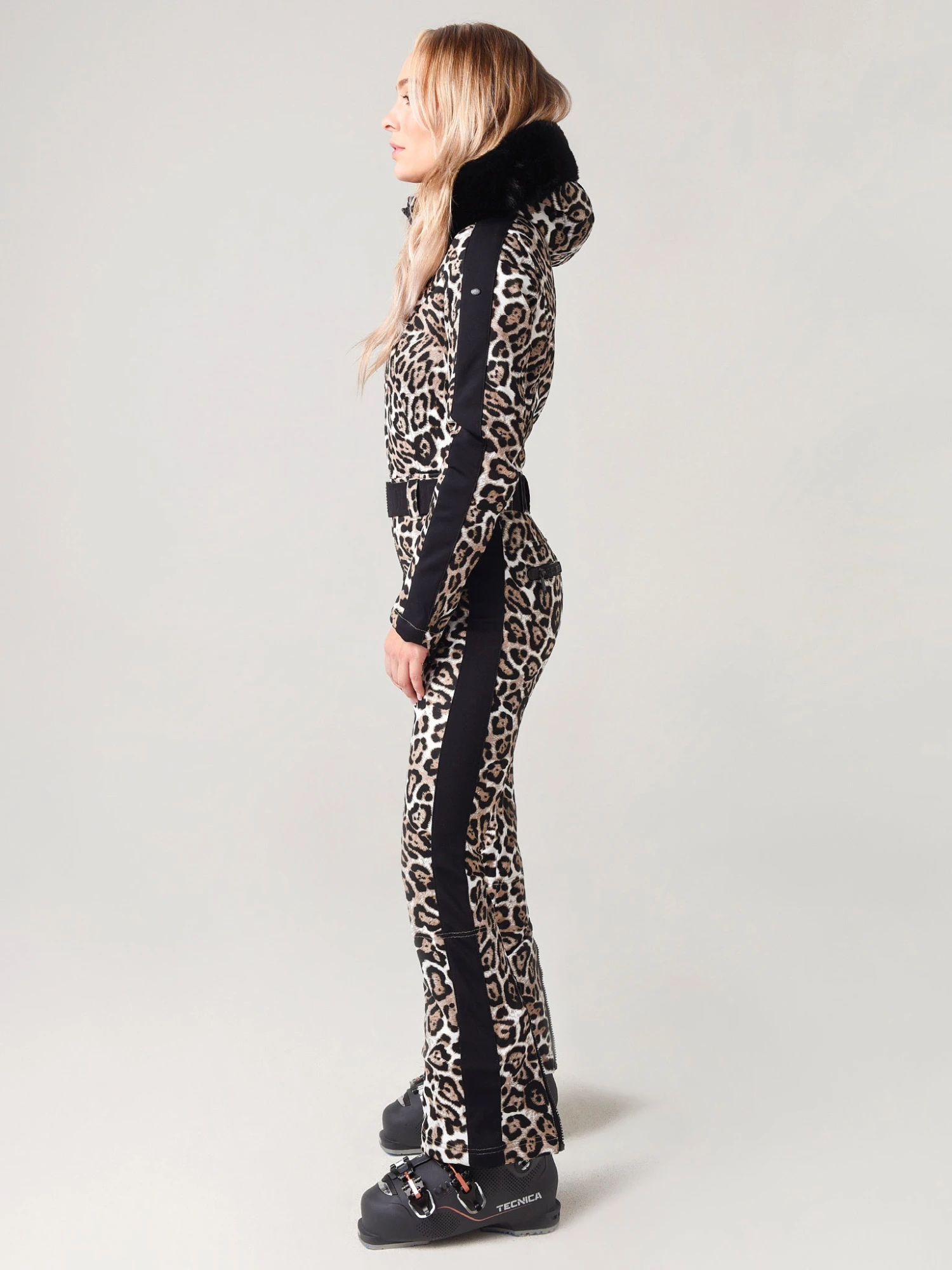 Goldbergh Women's Cougar Jumpsuit Faux-Fur Leopard Ski Suit 2 Goldbergh Women's Cougar Jumpsuit Faux-Fur Leopard Ski Suit - Image 2