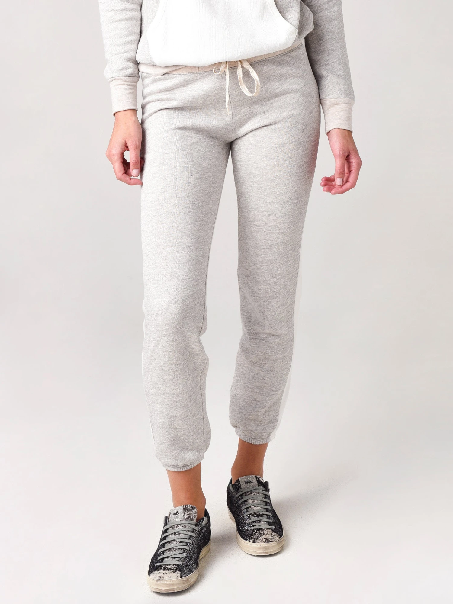 Monrow Women's Color-Block Vintage Sweats 1 Monrow Women's Color-Block Vintage Sweats