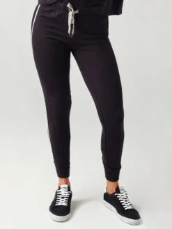 Monrow Women's Skinny Sweats With Chevron Trim