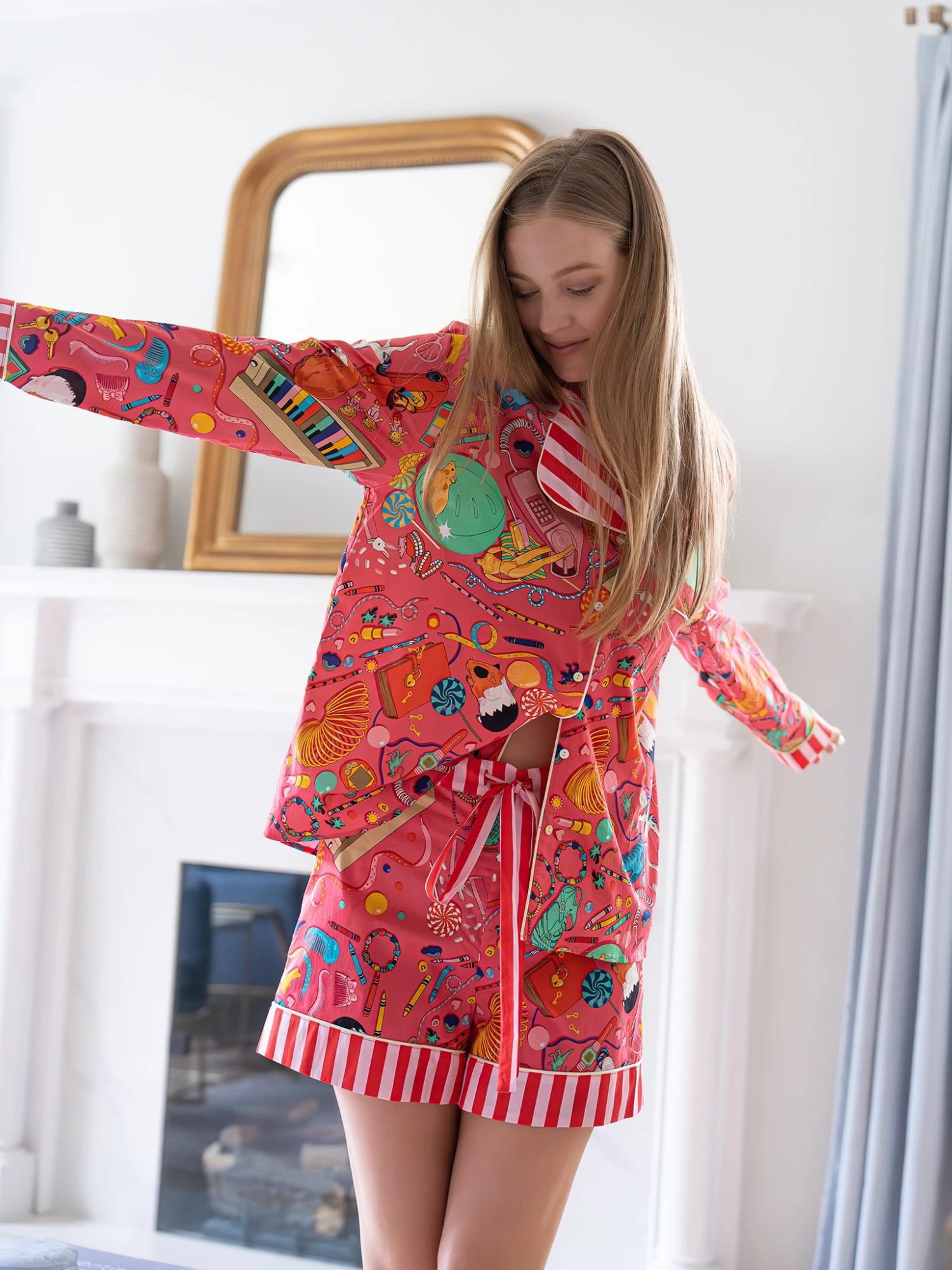 Karen Mabon Women's Bedroom Floor Pajama Set 1 Karen Mabon Women's Bedroom Floor Pajama Set