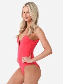 L Space Women's Coco One-Piece Swimsuit -Standrews Links Officials Store LSCOMC23xHOTCHERRYxAlt2 93739960