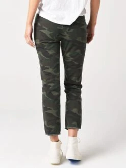 Sundry Women's Camo N60 Classic Straight Trouser -Standrews Links Officials Store N8 A16A44xMOSSxAlt2