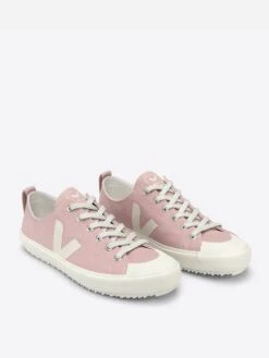 Veja Women's Nova Canvas Babe Sneaker