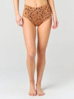 Hunza G Women's Posey Bikini Set -Standrews Links Officials Store POSEY BIKINIxMETALLICCOPPERLEOPARDxAlt4