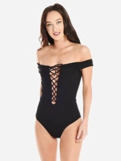 L Space Anja One Piece -Standrews Links Officials Store RHAJMC18xBLACKxPrimary 59243679