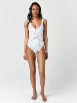 Marysia Women’s Palm Springs Tie One Piece Swimsuit -Standrews Links Officials Store S0048 BOUGAINVILLEABLUEPRINTalt3