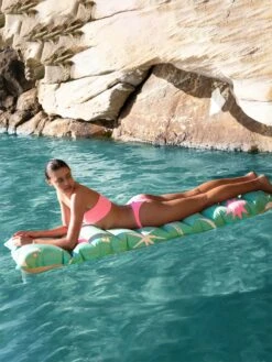 Sunnylife Vintage Lie On Float -Standrews Links Officials Store S3LVINDAxESMERALDAxAlt2 91979700