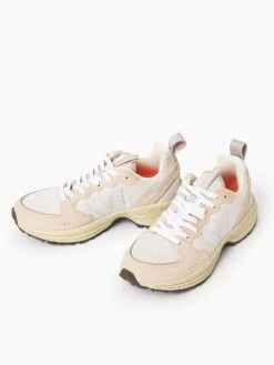 VEJA Women's Venturi Alveomesh Sneaker 10 VEJA Women's Venturi Alveomesh Sneaker -Standrews Links Officials Store VT0102958xGRAVELMENTHOLxAlt4 75228210