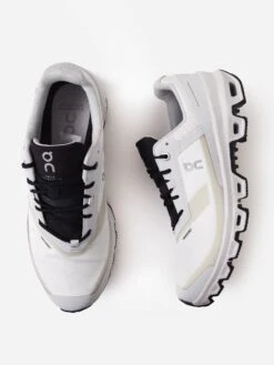 ON Women's Cloudventure Waterproof Sneaker -Standrews Links Officials Store WOMENS CLOUDVENTURE WPxGLACIERBLACKxAlt3 62462109