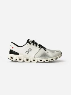 ON Women's Cloud X 3 Running Shoe -Standrews Links Officials Store WOMENS CLOUD X 3xWhiteBlackxAlt1 95770295