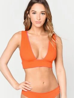 Tavik Women's Beth Reversible Bikini Top -Standrews Links Officials Store WTB1936 FUCHSIA CHERRYTOMATOalt4