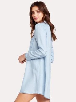 BB Dakota Shirty Personality Dress -Standrews Links Officials Store bj108495 chambrayalt2