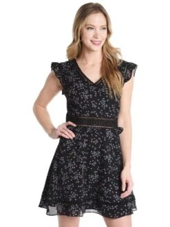 Cupcakes And Cashmere Elm Dress