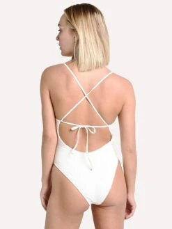 L Space Miss Molly One Piece -Standrews Links Officials Store crmsmc19 creamalt3
