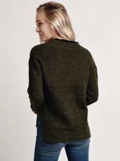 John & Jenn Sigfird V-Neck Sweater -Standrews Links Officials Store f842ov39 surplusalt2