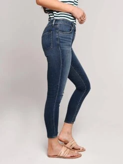 J Brand Alana High Rise Crop Skinny Jean -Standrews Links Officials Store jb001571 persuadealt2