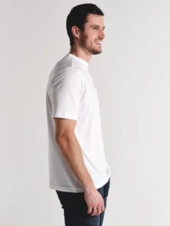 Peter Millar Men's Seaside Pocket Tee -Standrews Links Officials Store mf18k67 whitealt1