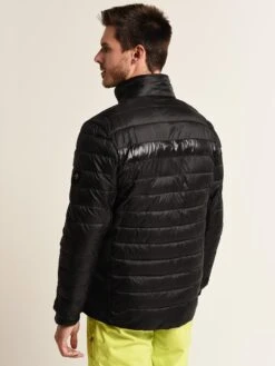 Descente Men's Storm Jacket -Standrews Links Officials Store mgl01m bkalt2