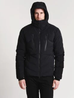 KJUS Men's Linard Jacket -Standrews Links Officials Store ms15 e30 blackalt3