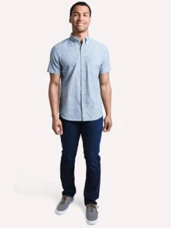 Faherty Brand Men's Short-Sleeve Everyday Button-Down Shirt -Standrews Links Officials Store mws1988 fishscalereduxalt3