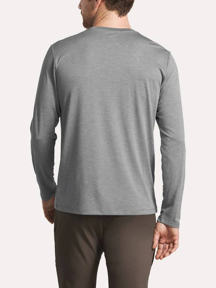 The North Face Men's Hyperlayer FD Long-Sleeve Crew Tee 3 The North Face Men's Hyperlayer FD Long-Sleeve Crew Tee - Image 3